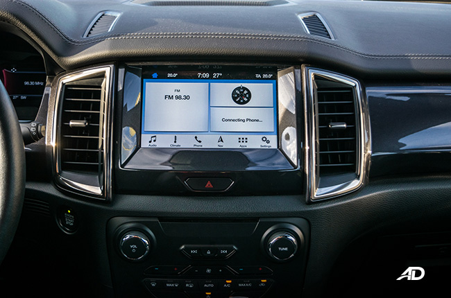 2021 Ford Everest interior infotainment system Philippines