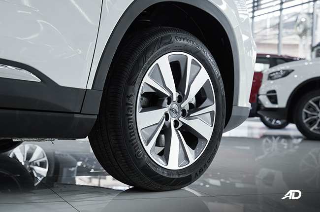 2021 Geely Okavango exterior wheels Philippines