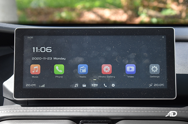 2021 Geely Okavango Philippines interior infotainment system