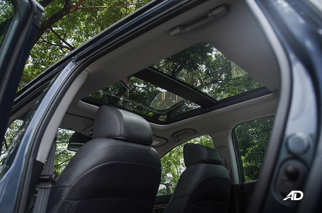 2021 Honda CR-V interior panoramic sunroof Philippines