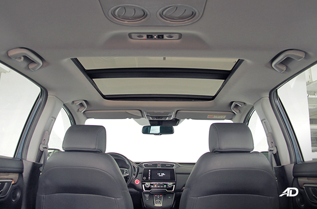 2021 Honda CR-V interior panoramic sunroof Philippines