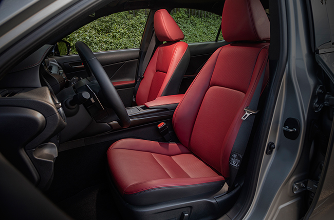 2021 Lexus IS driver's seat