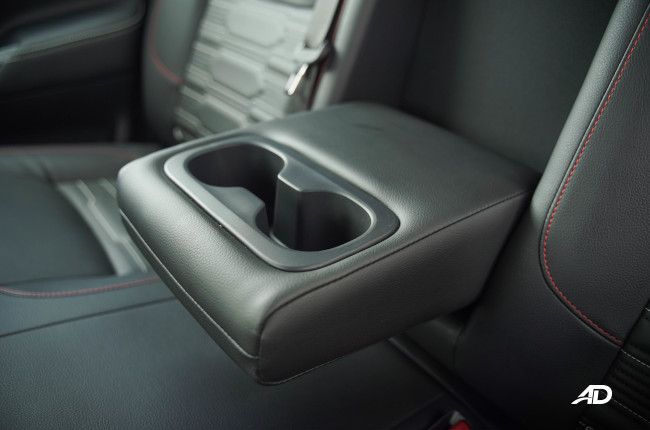 2021 Nissan Navara PRO-4X Philippines rear armrest 