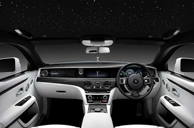 2021 Rolls Royce interior