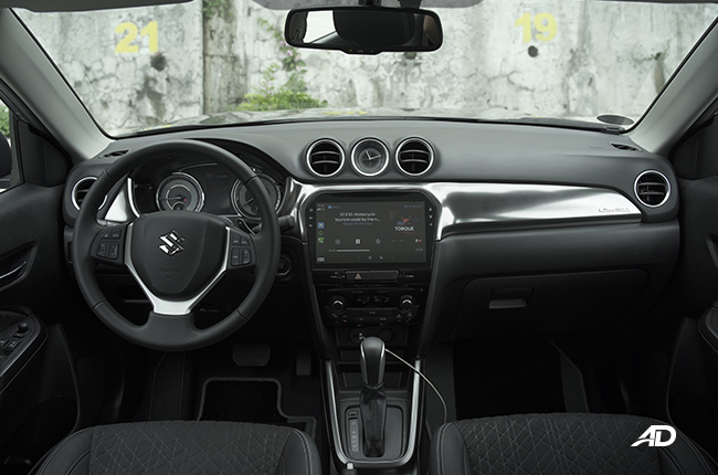 2021 Suzuki Vitara interior dashboard Philippines
