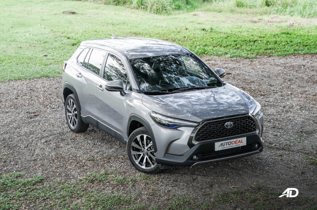2021 Toyota Corolla Cross Hybrid Top Quarter