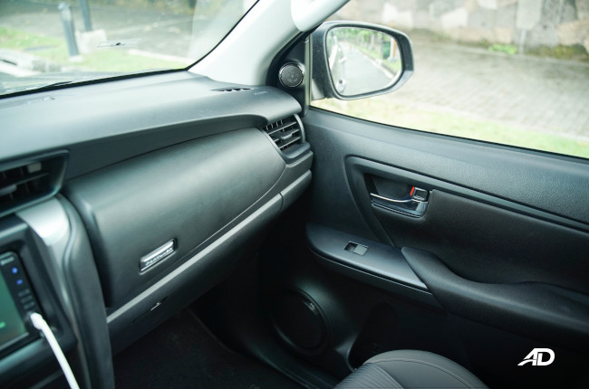 2021 Toyota Fortuner G Philippines interior passenger storage