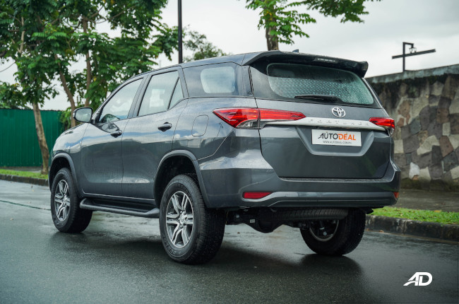 2021 Toyota Fortuner G Philippines rear quarter