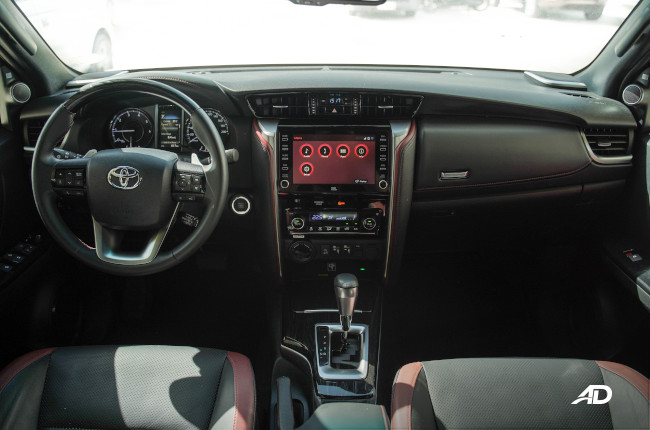 2021 Toyota Fortuner LTD dashboard