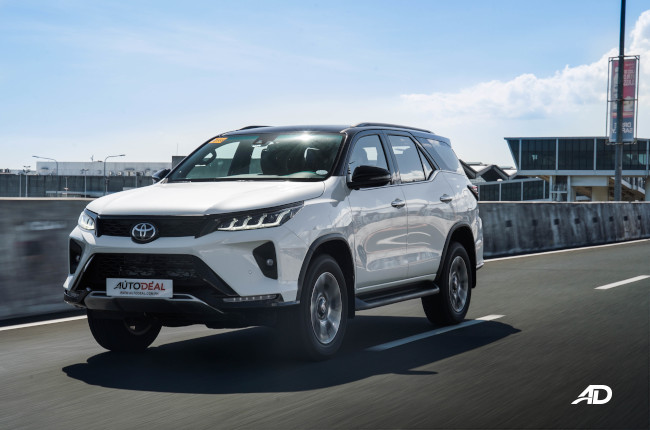 2021 Toyota Fortuner LTD driving