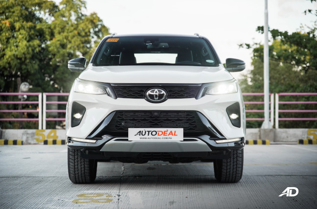 2021 Toyota Fortuner LTD front 