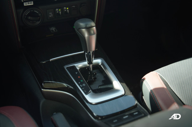 2021 Toyota Fortuner LTD gear selector