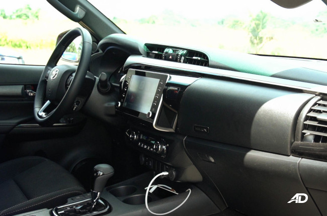 2021 Toyota Hilux 4x4 Conquest Red Philippines interior dashboard 