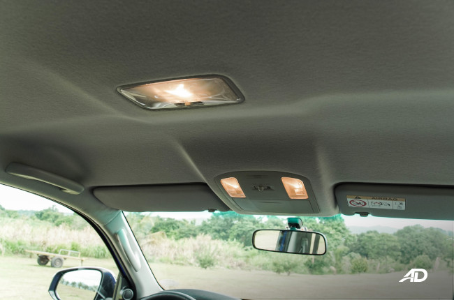 2021 Toyota Hilux G Philippines ceiling and dome light