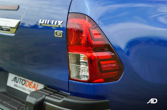 2021 Toyota Hilux G Philippines taillight
