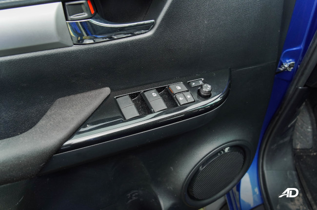 2021 Toyota Hilux G Philippines window switches