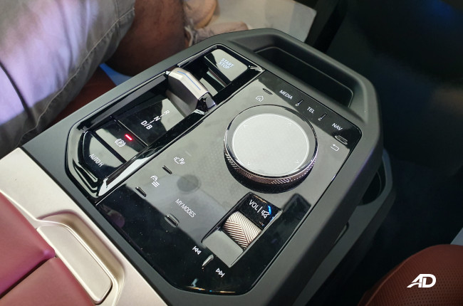 2022 BMW iX EV Philippines iDrive Center Console