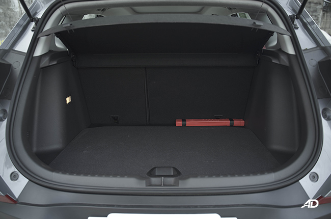 2022 Chevrolet Tracker cargo