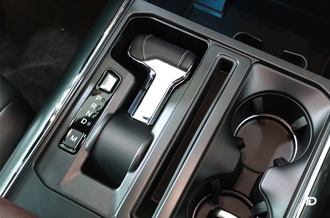 2022 Ford F-150 Lariat Interior Stowable Gear Lever