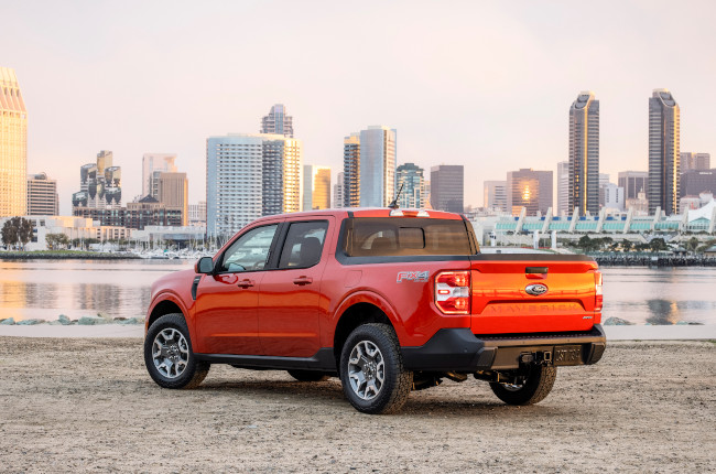 2022 Ford Maverick rear