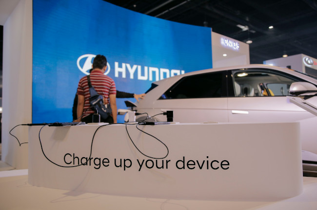 2022 Hyundai Ioniq 10th PEVS 