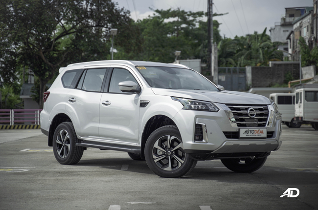 2022 Nissan Terra exterior quarter front Philippines