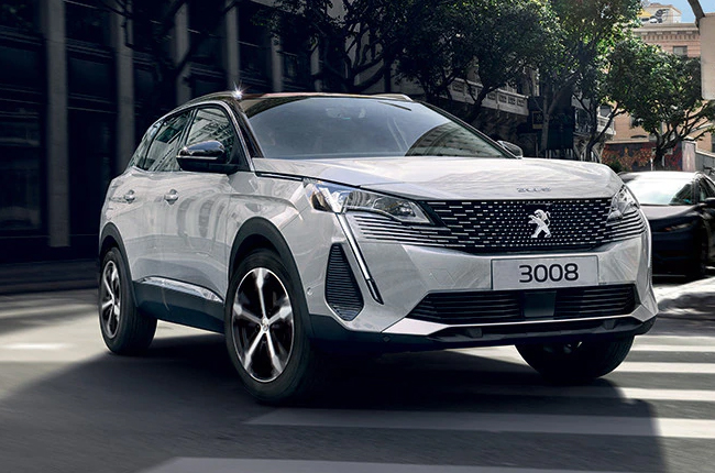 2022 Peugeot 3008 Crossover Front Quarter