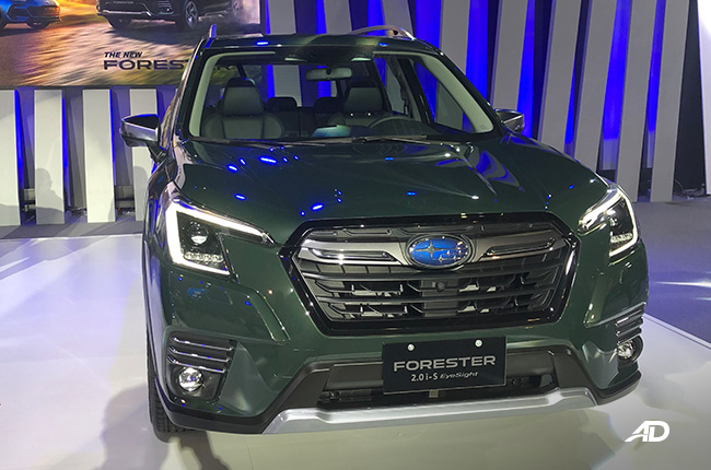 2022 Subaru Forester front