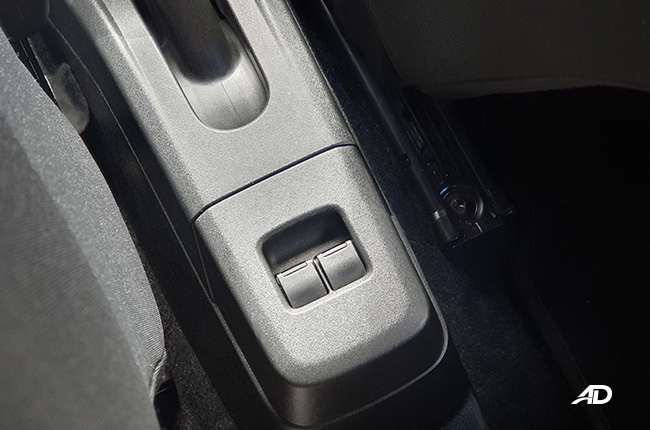 2022 Suzuki Celerio rear window switches 
