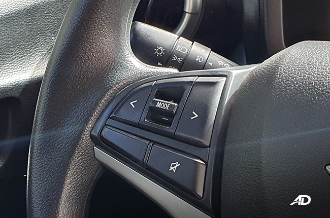 2022 Suzuki Celerio steering wheel controls 