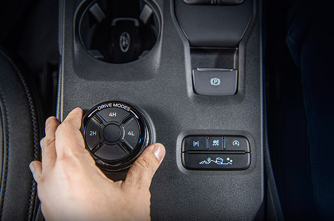 2023 Ford Everest technology drive mode selector