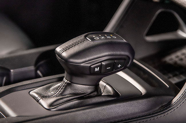 2023 Ford Everest technology gear shifter