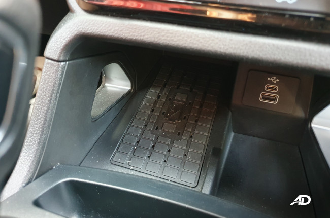 2023 Ford Ranger Bi-Turbo Wildtrak 4x4 Wireless Charger