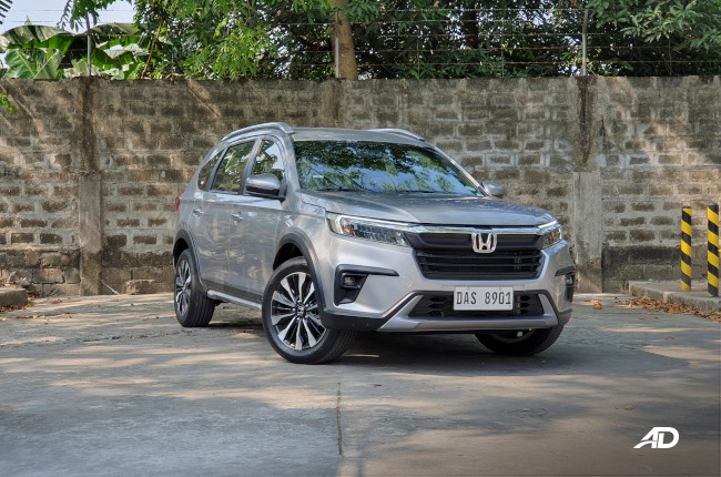 2023 Honda BR-V V CVT Front Quarter