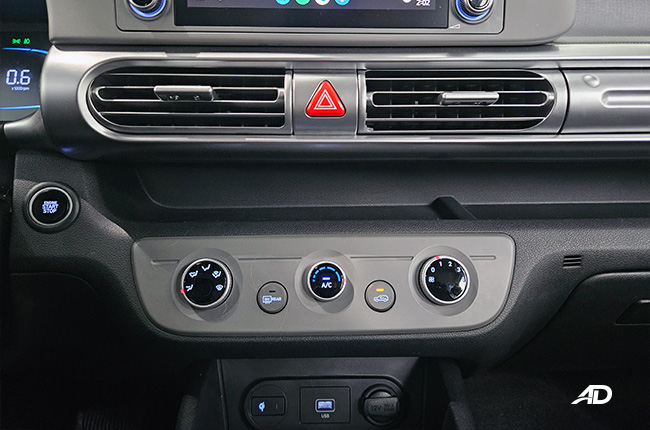 2023 Hyundai Stargazer GLS Premium Center Console 