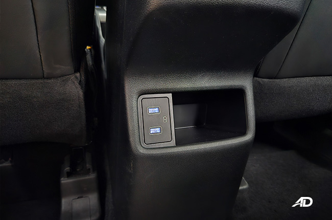 2023 Hyundai Stargazer GLS Premium Rear USB Ports 