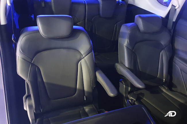 2023 Hyundai Stargazer Six-Seater Interior