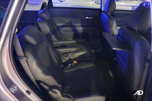2023 Hyundai Stargazer Six-Seater Interior 