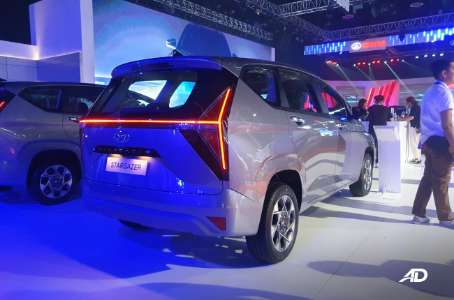 2023 Hyundai Stargazer Six-Seater Rear 