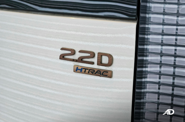 2023 Hyundai Staria Premium+ 2.2D HTRAC Badge 