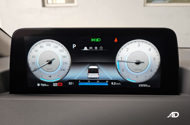 2023 Hyundai Staria Premium+ Instrument Cluster