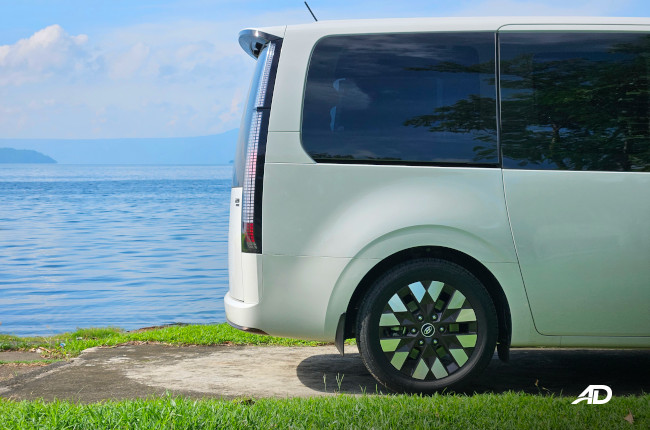 2023 Hyundai Staria Premium+ Rear Clip