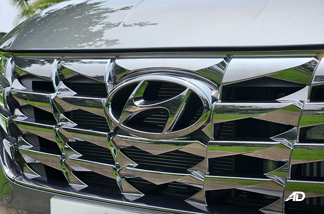 2023 Hyundai Tucson GLS+ Premium Emblem