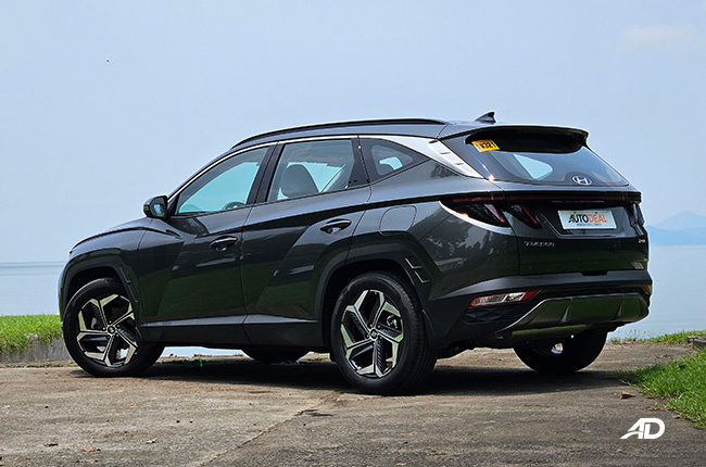 2023 Hyundai Tucson GLS+ Premium Rear Quarter