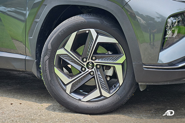 2023 Hyundai Tucson GLS+ Premium Wheels