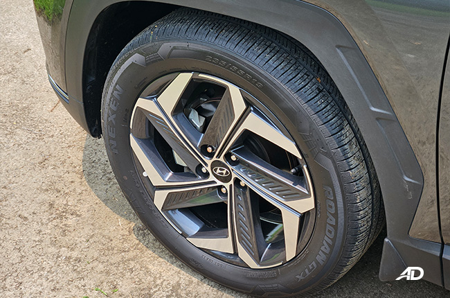 2023 Hyundai Tucson GLS+ Premium Wheels 