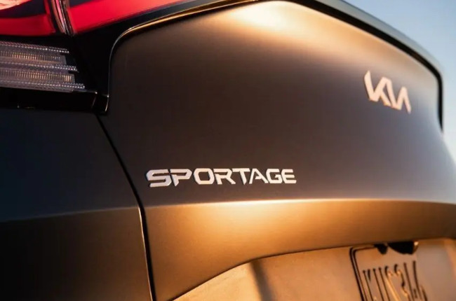 2023 Kia Sportage PHEV Exterior Rear Name Badge