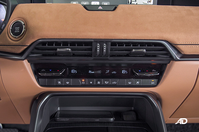 2023 Mazda CX-60 AC vents 