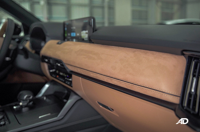 2023 Mazda CX-60 Interior Dashboard 