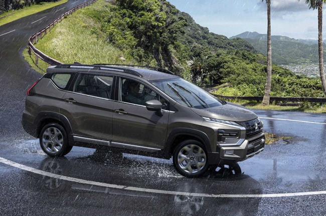 2023 Mitsubishi Xpander Cross 
